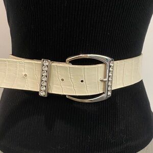 Buffalo David Bitton Cream Croc Belt Medium Rhinestone Buckle Glam Western